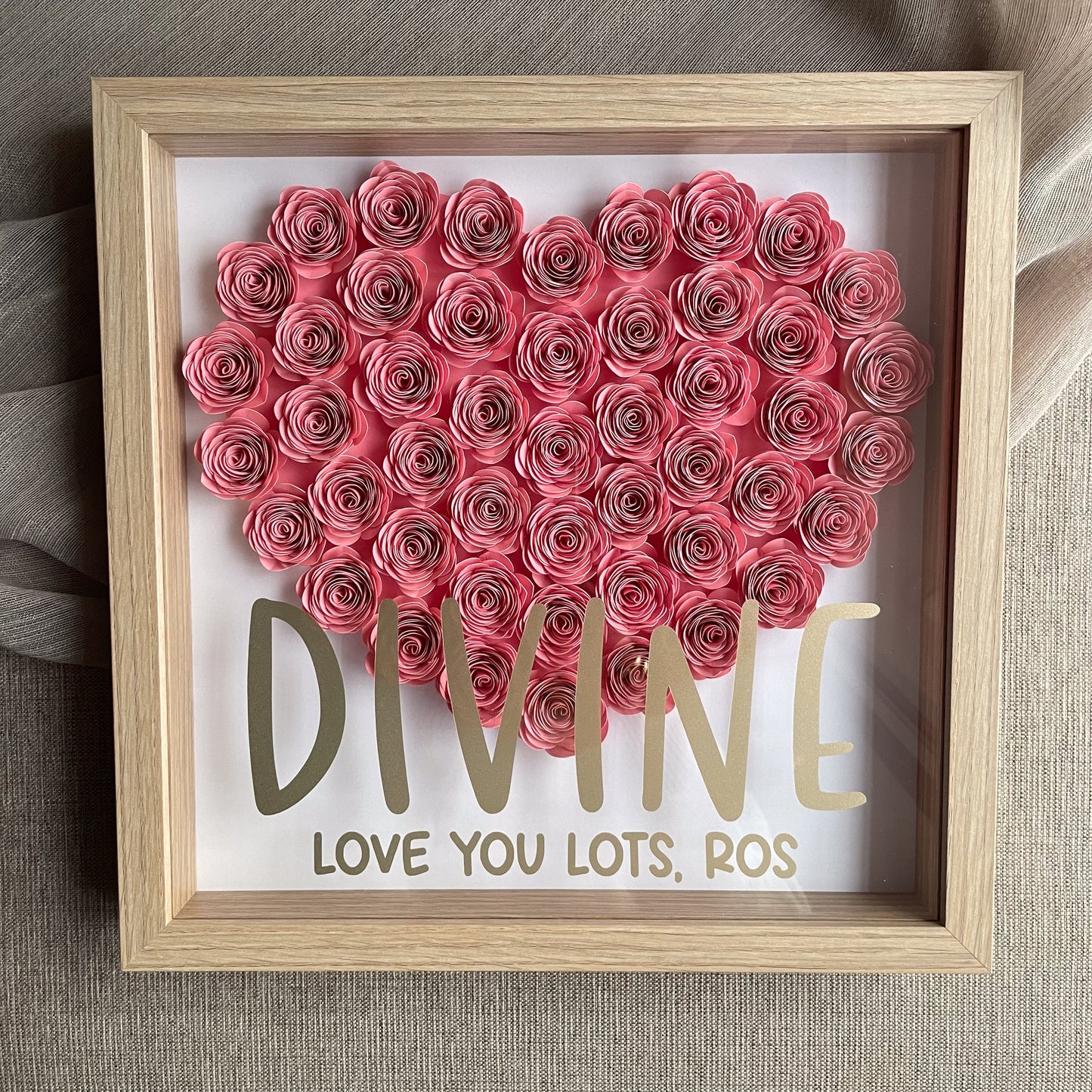 Solid Heart Shadowbox Frame (30x30 cm)